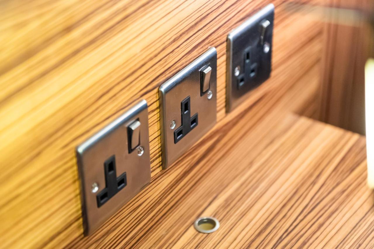 Uno Hotel Heathrow Windsor Σλόουθ Εξωτερικό φωτογραφία