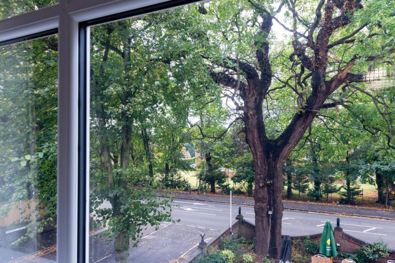Uno Hotel Heathrow Windsor Σλόουθ Εξωτερικό φωτογραφία