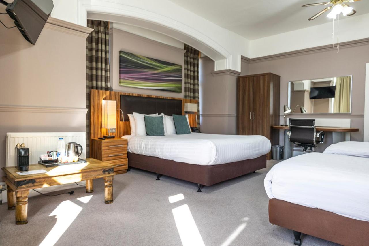 Uno Hotel Heathrow Windsor Σλόουθ Εξωτερικό φωτογραφία