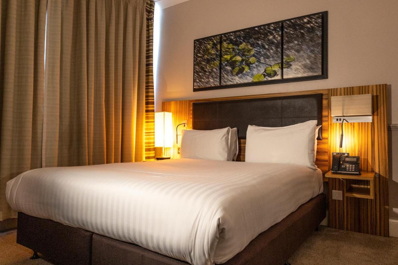 Uno Hotel Heathrow Windsor Σλόουθ Εξωτερικό φωτογραφία