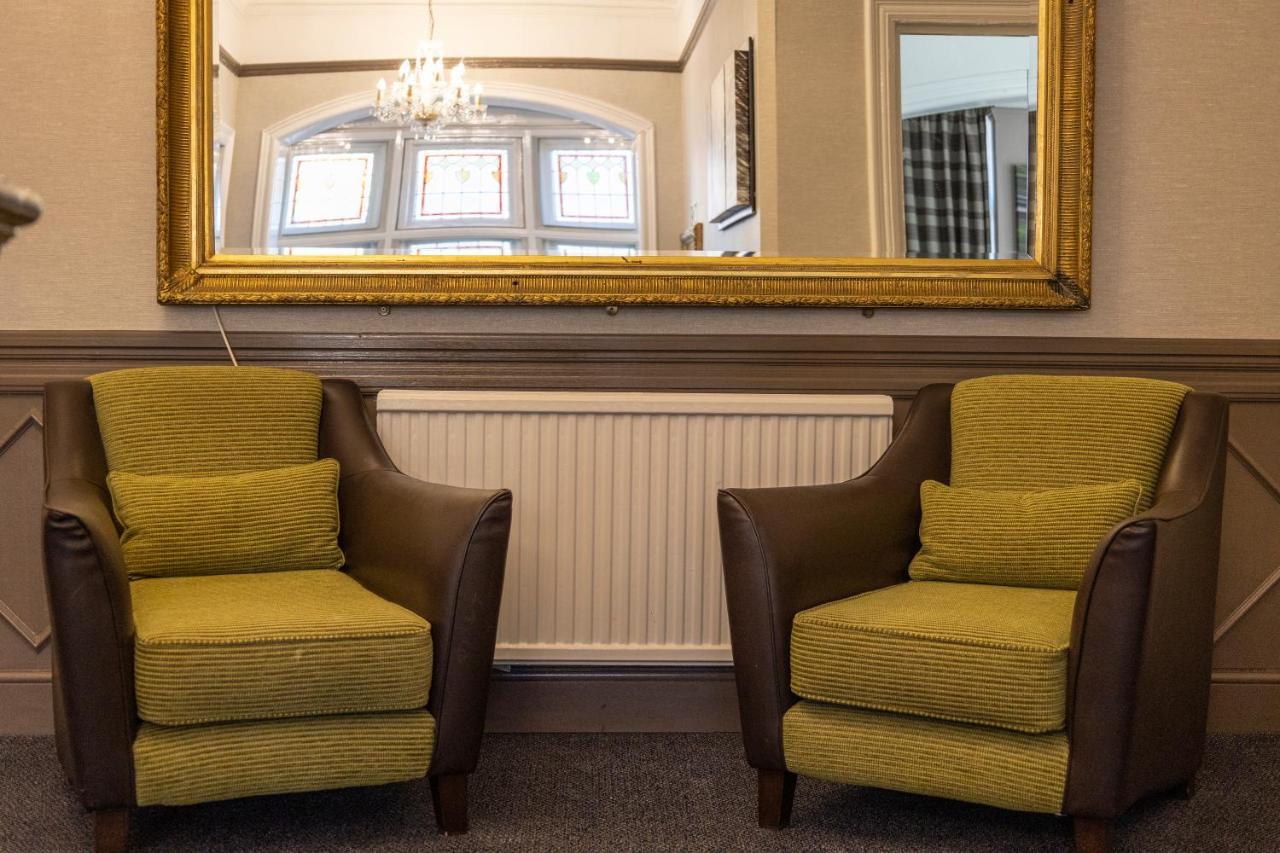 Uno Hotel Heathrow Windsor Σλόουθ Εξωτερικό φωτογραφία