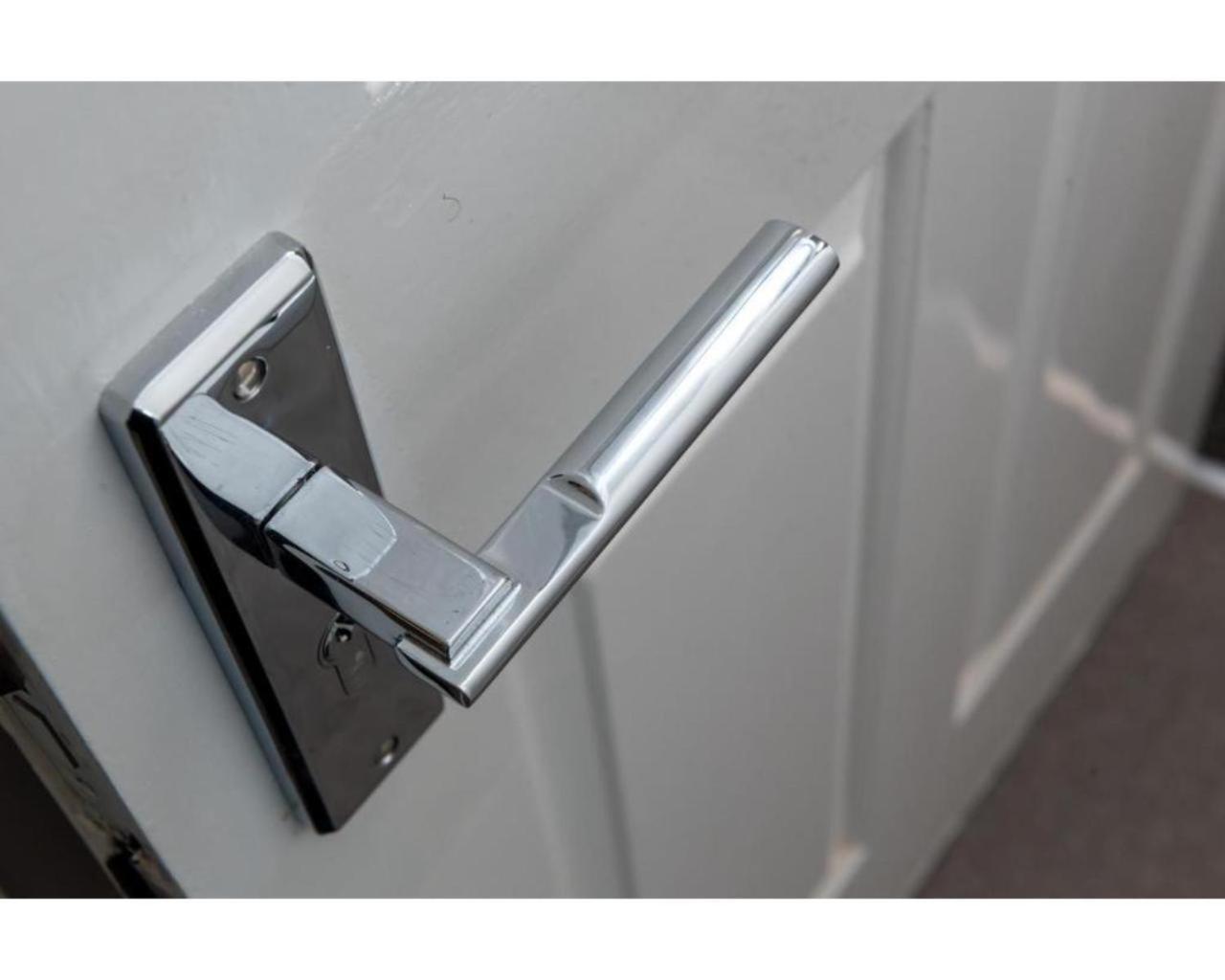 Uno Hotel Heathrow Windsor Σλόουθ Εξωτερικό φωτογραφία