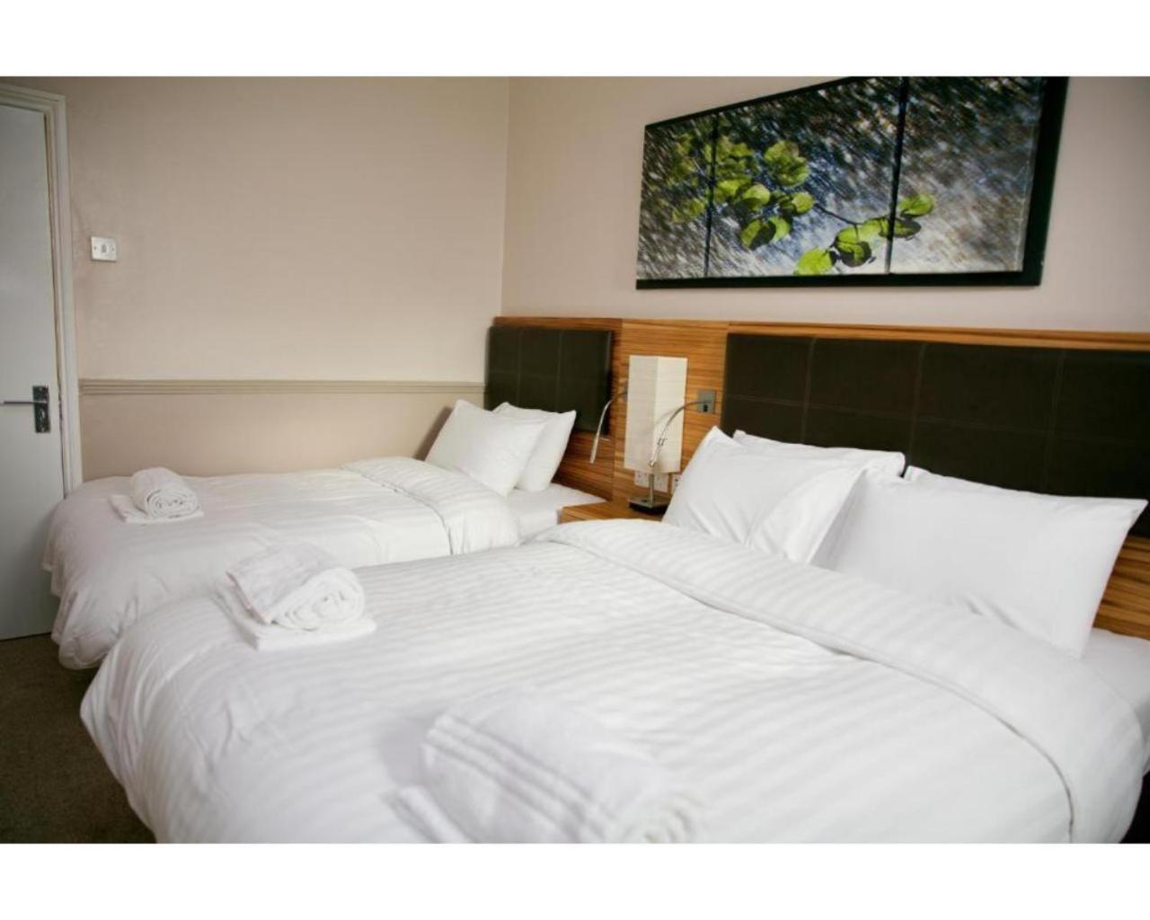 Uno Hotel Heathrow Windsor Σλόουθ Δωμάτιο φωτογραφία